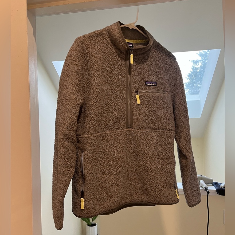 Women’s Patagonia Retro Pile Marsupial Fleece Pullover—Size: large—Color: grey